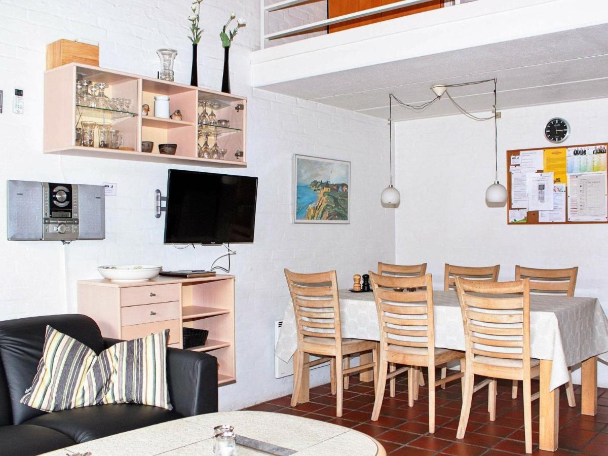 Amazing Home In Blavand With Wifi Pokoj fotografie